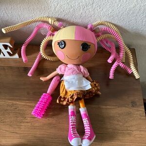 Lalaloopsy Button-Eyed Doll ice cream scoops waffle